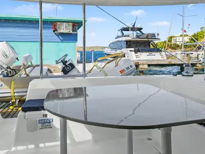 S/V Tropicalia — Voyage 500 catamaran