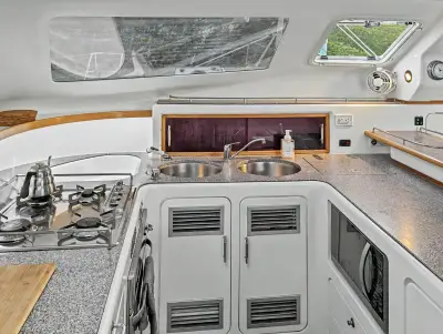S/V Tropicalia — Voyage 500 catamaran