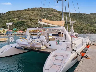 S/V Tropicalia — Voyage 500 catamaran