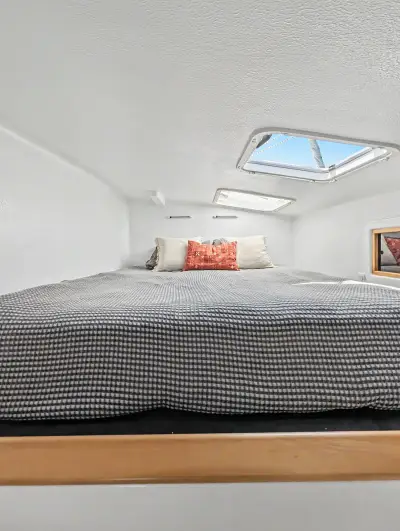 S/V Tropicalia — Voyage 500 catamaran